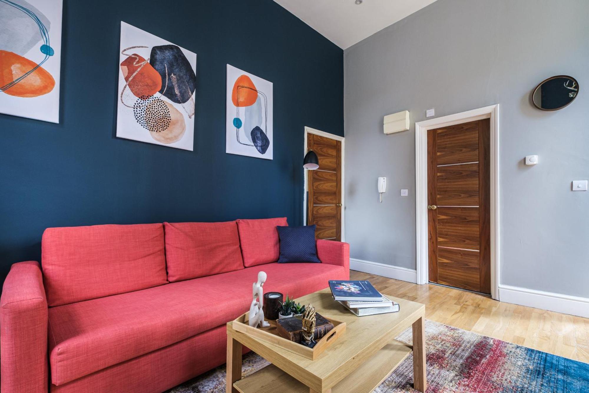 Sunny Corner Apartment In Center Of 런던 외부 사진