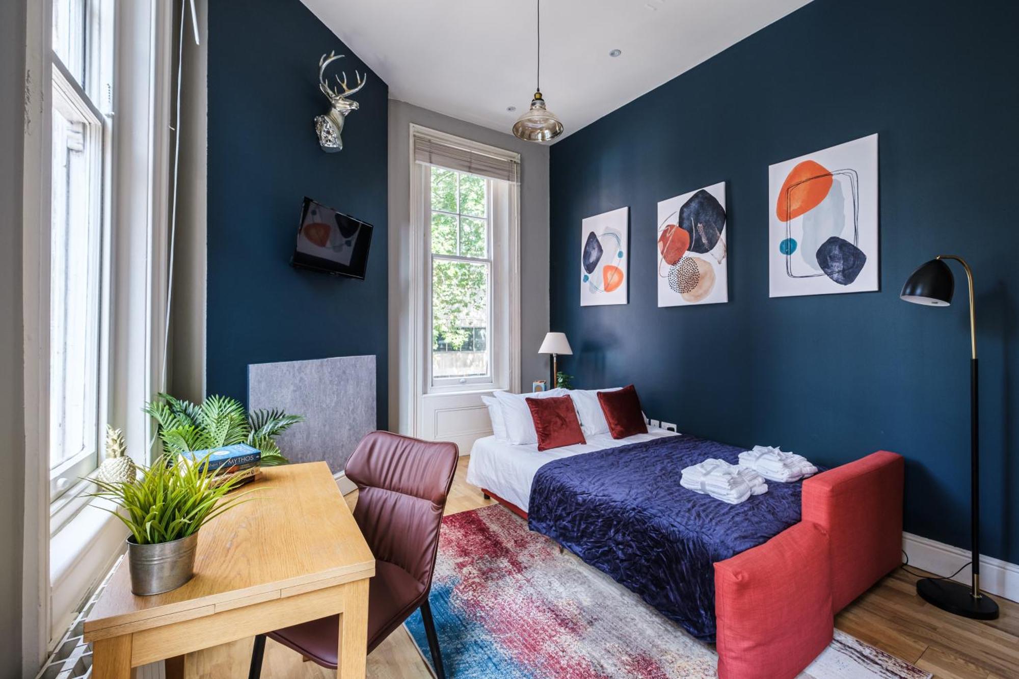 Sunny Corner Apartment In Center Of 런던 외부 사진