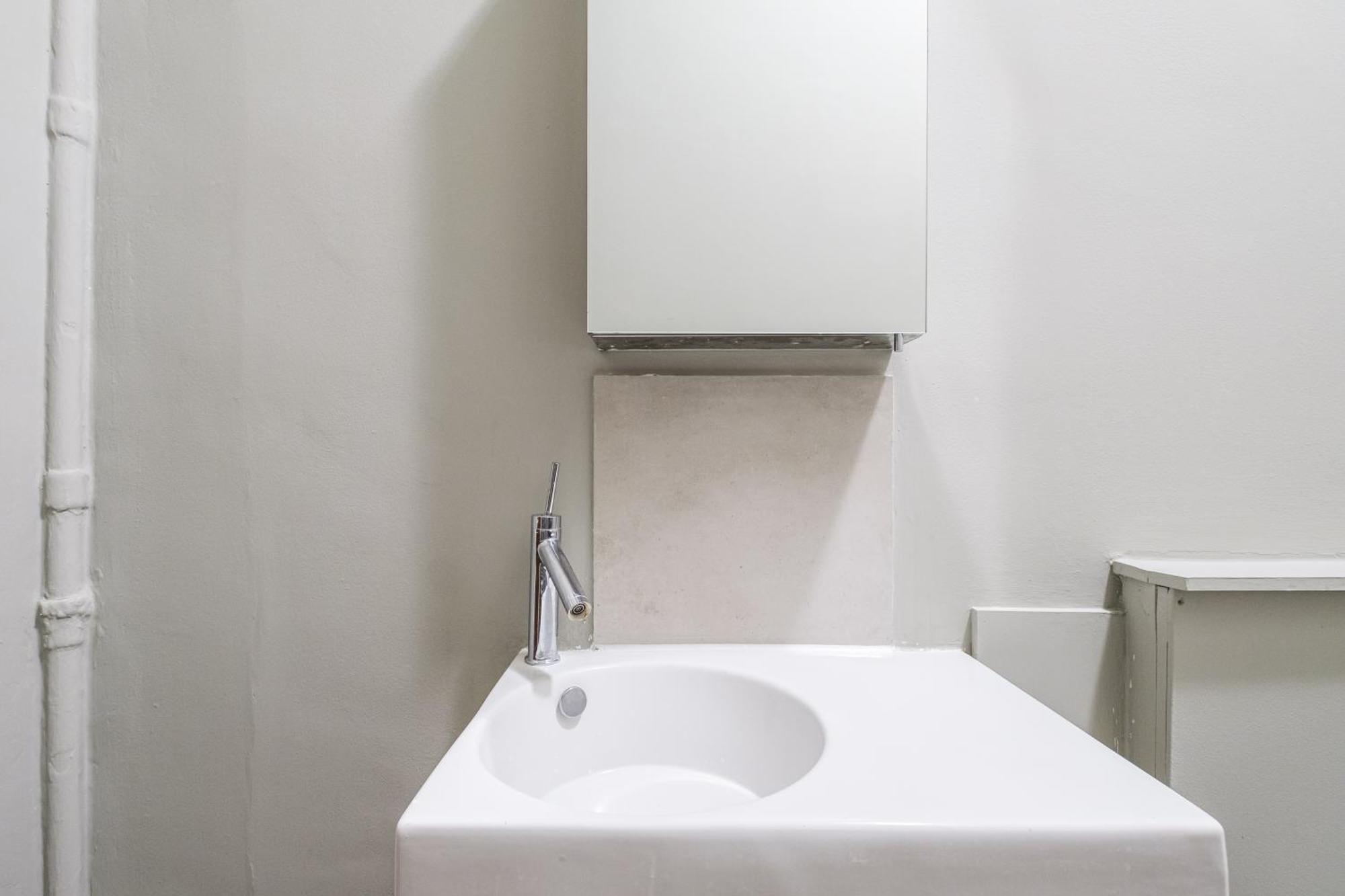 Sunny Corner Apartment In Center Of 런던 외부 사진